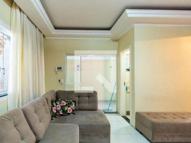 Casa à Venda Ponte Rasa, 3 Quartos, 200 m² São Paulo