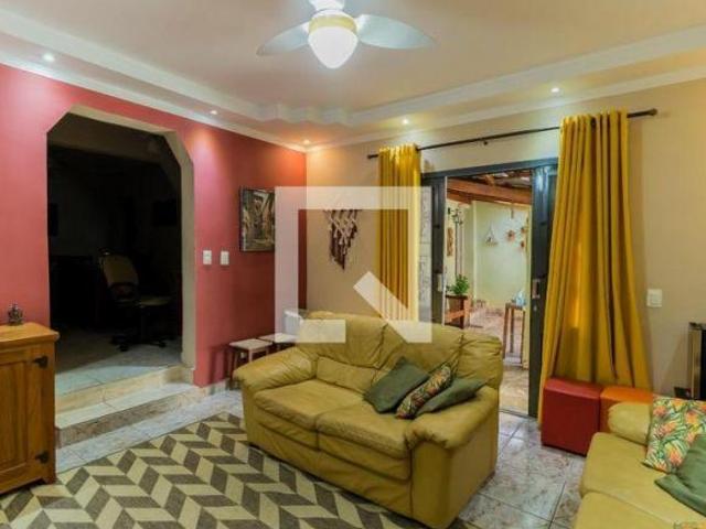 Casa à Venda Ponte Rasa, 3 Quartos, 250 m² São Paulo