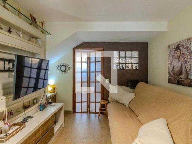 Casa à Venda Portal do Morumbi, 3 Quartos, 135 m2