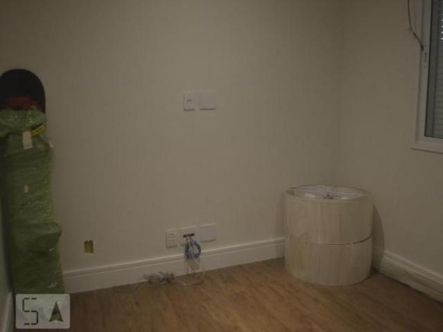 Casa à Venda Portal do Morumbi, 3 Quartos, 200 m2