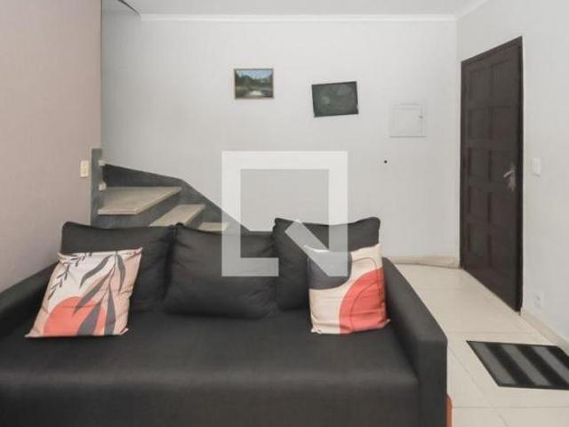 Casa à Venda Paulicéia, 2 Quartos, 108 m2
