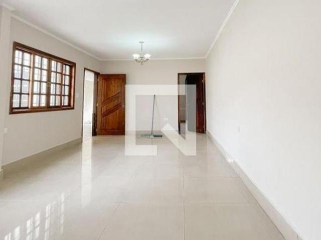 Casa à Venda Paulicéia, 2 Quartos, 117 m² São Bernardo do Campo