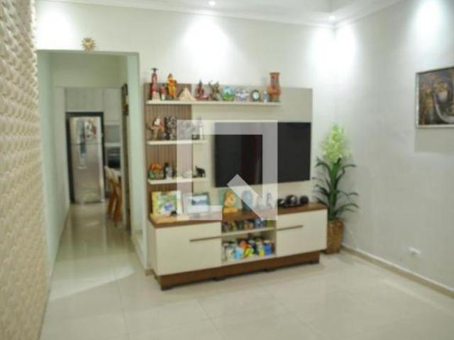 Casa à Venda Paulicéia, 2 Quartos, 150 m2