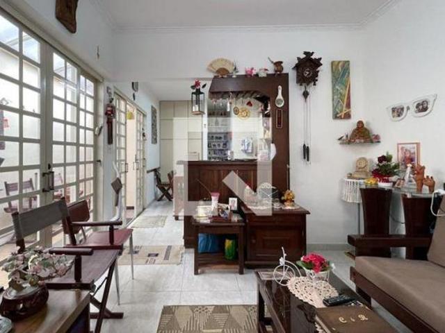 Casa à Venda Paulicéia, 2 Quartos, 200 m2