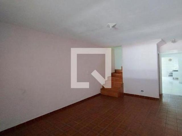 Casa à Venda Paulicéia, 3 Quartos, 200 m2
