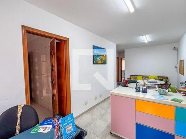 Casa à Venda Paulicéia, 3 Quartos, 240 m2