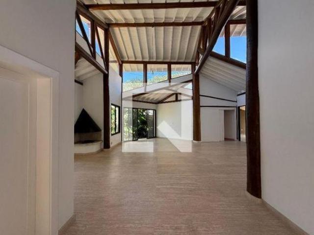 Casa à Venda Pacaembu, 4 Quartos, 620 m² São Paulo