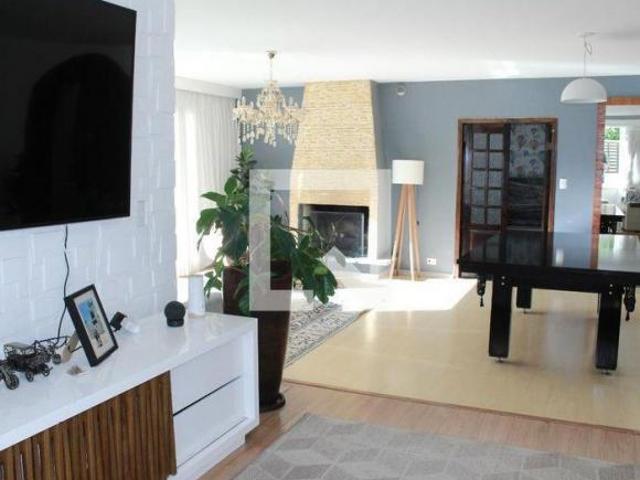 Casa à Venda Pacaembu, 5 Quartos, 415 m² São Paulo