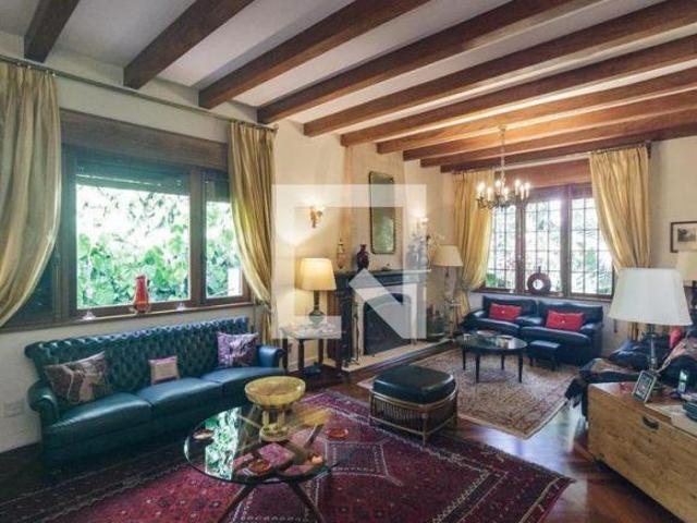 Casa à Venda Pacaembu, 5 Quartos, 430 m² São Paulo