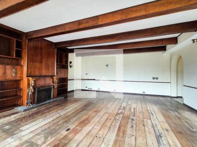Casa à Venda Pacaembu, 6 Quartos, 480 m2