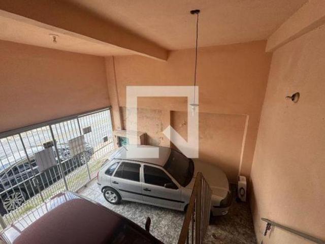 Casa à Venda Padroeira, 2 Quartos, 80 m² Osasco