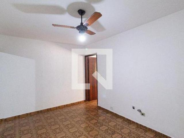 Casa à Venda Padroeira, 4 Quartos, 300 m² Osasco