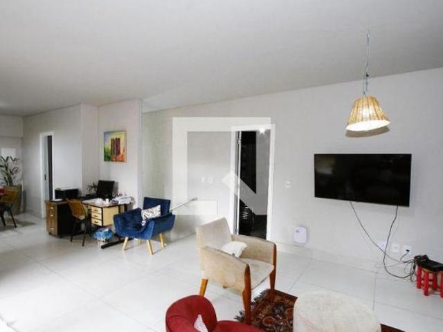 Casa à Venda Padre Eustáquio, 1 Quarto, 600 m² Belo Horizonte