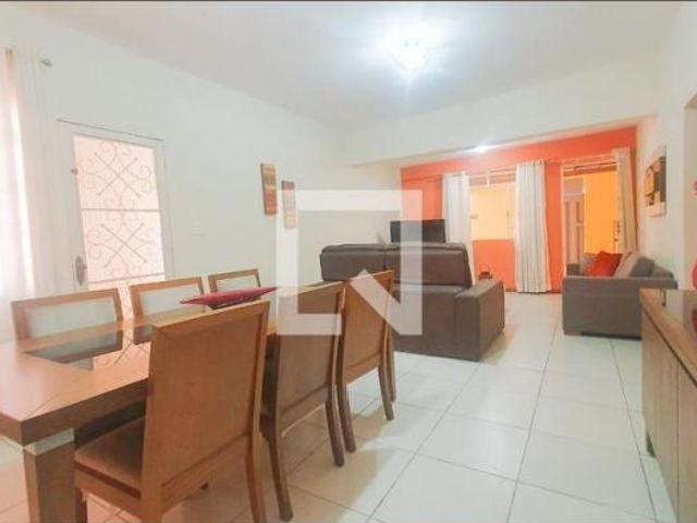 Casa à Venda Palmeiras, 3 Quartos, 333 m² Belo Horizonte