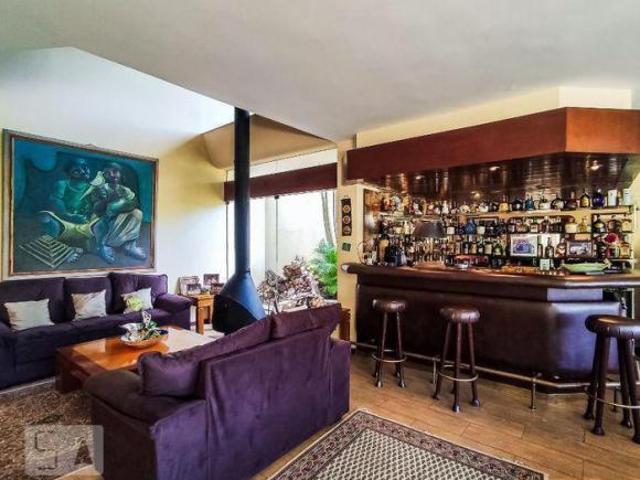 Casa à Venda Panamby, 4 Quartos, 450 m2