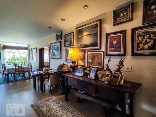 Casa à Venda Panamby, 4 Quartos, 450 m² São Paulo