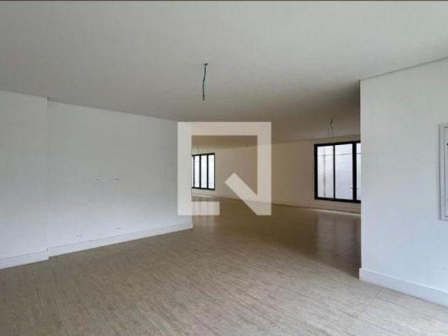 Casa à Venda Paraíso, 4 Quartos, 845 m² São Paulo