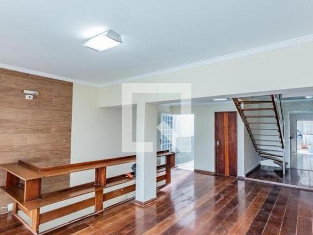 Casa à Venda Parque Nações Unidas, 3 Quartos, 200 m² São Paulo