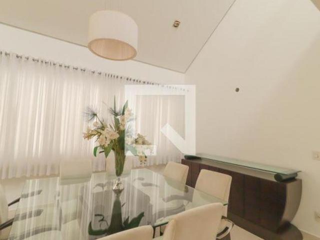 Casa à Venda Parque do Colégio, 4 Quartos, 410 m² Jundiaí