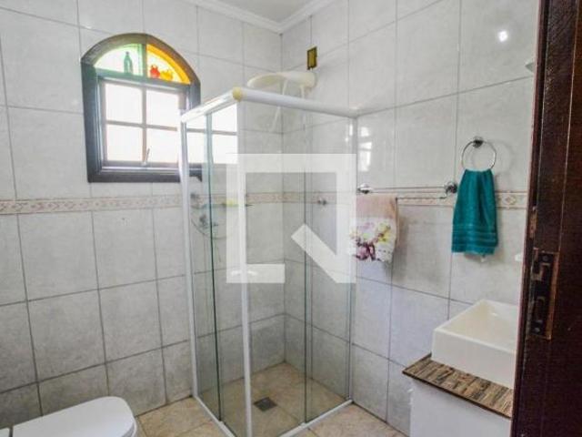 Casa à Venda Parque Erasmo Assunção, 3 Quartos, 195 m2