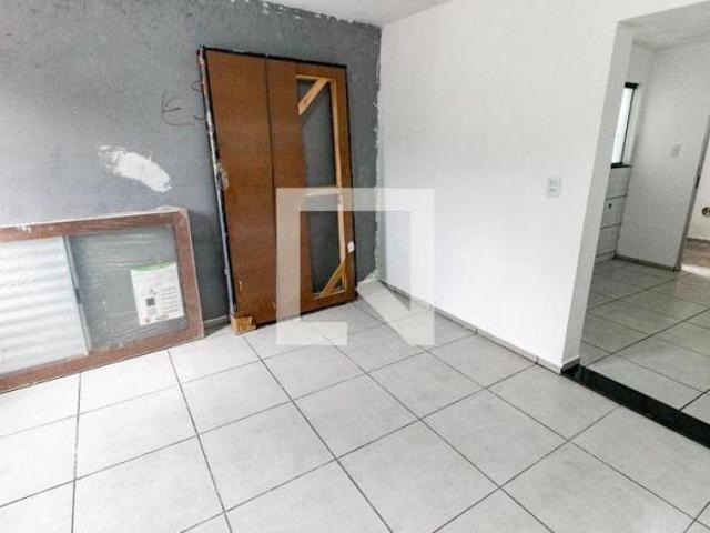 Casa à Venda Parque Industrial das Oliveiras, 1 Quarto, 35 m² Taboão da Serra