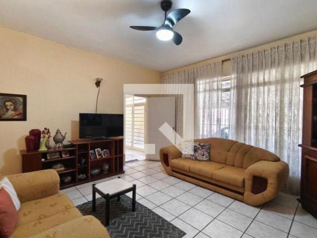 Casa à Venda Parque Prado, 4 Quartos, 120 m2