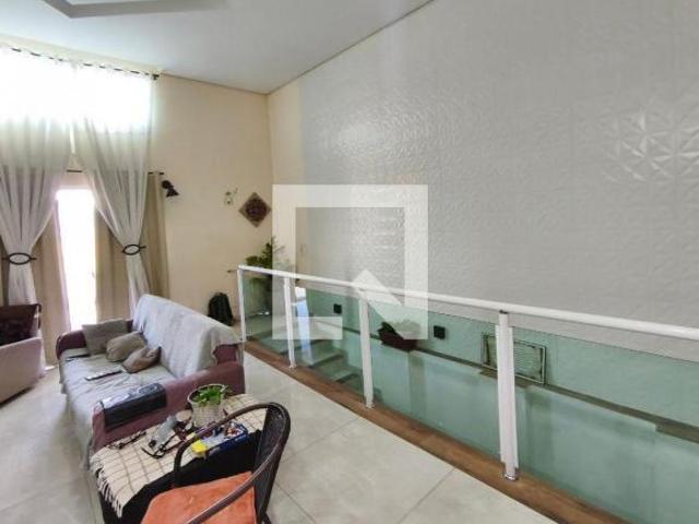 Casa à Venda Parque Res. Vila União, 2 Quartos, 240 m2