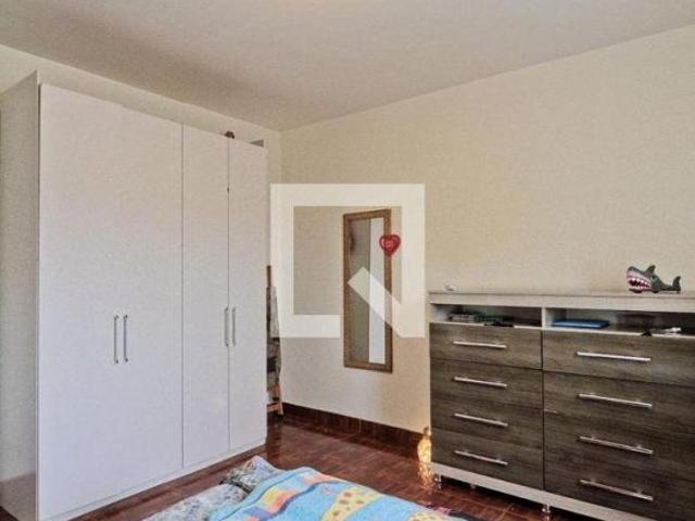 Casa à Venda Parque São Domingos, 5 Quartos, 240 m2