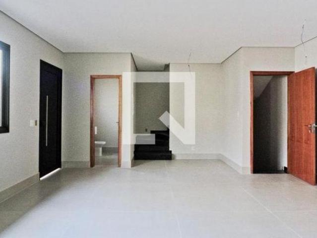 Casa à Venda Parque São Domingos, 3 Quartos, 189 m² São Paulo