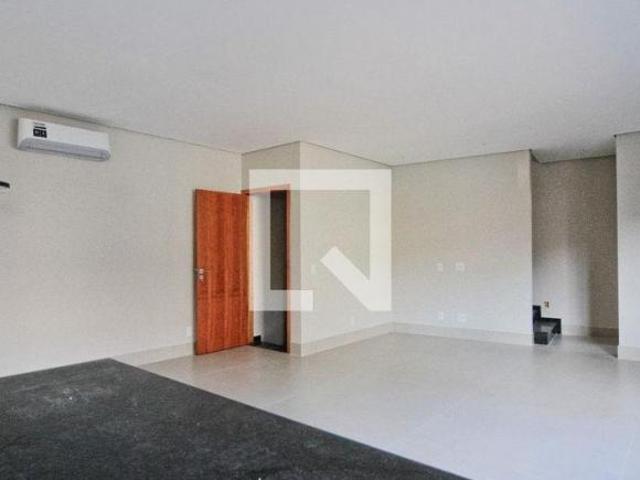 Casa à Venda Parque São Domingos, 3 Quartos, 192 m² São Paulo