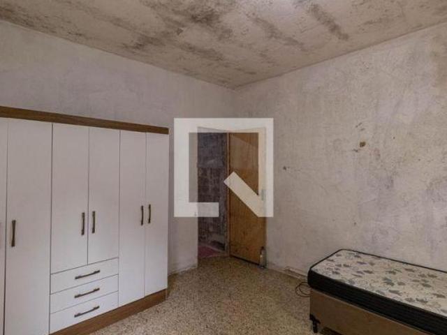 Casa à Venda Parque Santa Rita, 2 Quartos, 150 m² São Paulo