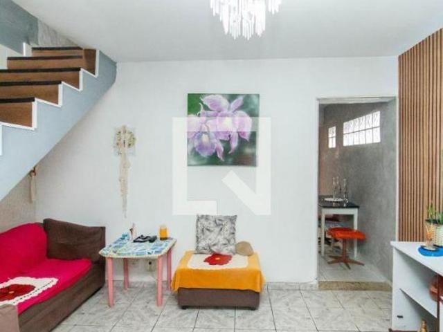 Casa à Venda Parque Santa Rita, 4 Quartos, 250 m² São Paulo