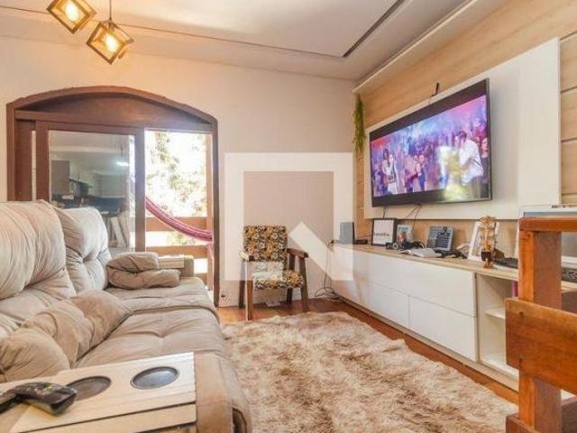 Casa à Venda Partenon, 2 Quartos, 180 m² Porto Alegre