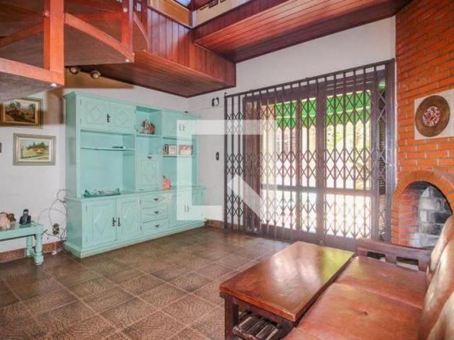 Casa à Venda Partenon, 4 Quartos, 470 m² Porto Alegre