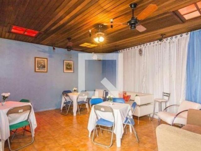 Casa à Venda Partenon, 6 Quartos, 368 m² Porto Alegre