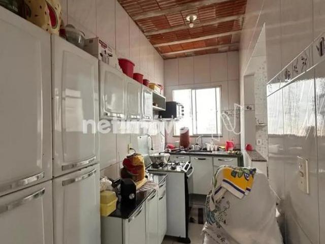 Casa à Venda, Petrolândia, Contagem
