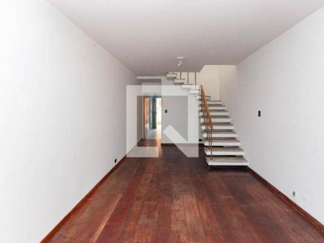 Casa à Venda Perdizes, 3 Quartos, 140 m2