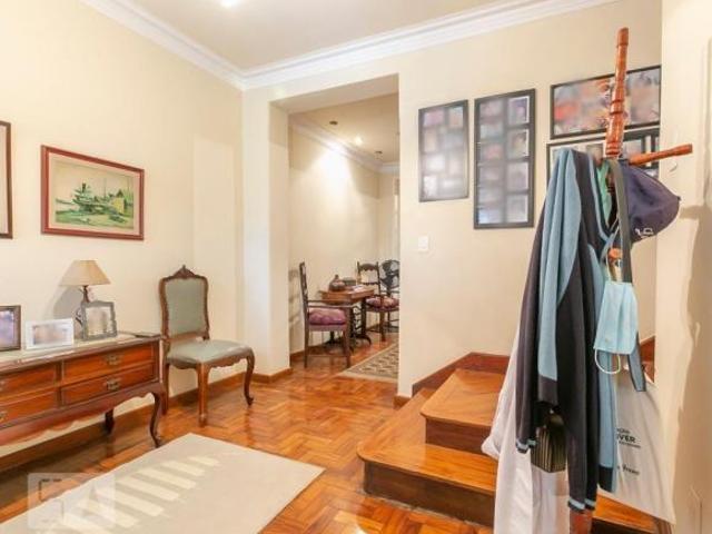 Casa à Venda Perdizes, 3 Quartos, 210 m2