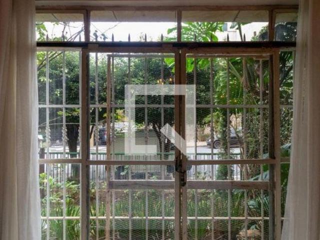 Casa à Venda Perdizes, 4 Quartos, 350 m² São Paulo