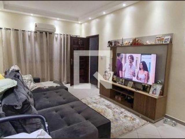 Casa à Venda Pestana, 4 Quartos, 250 m² Osasco