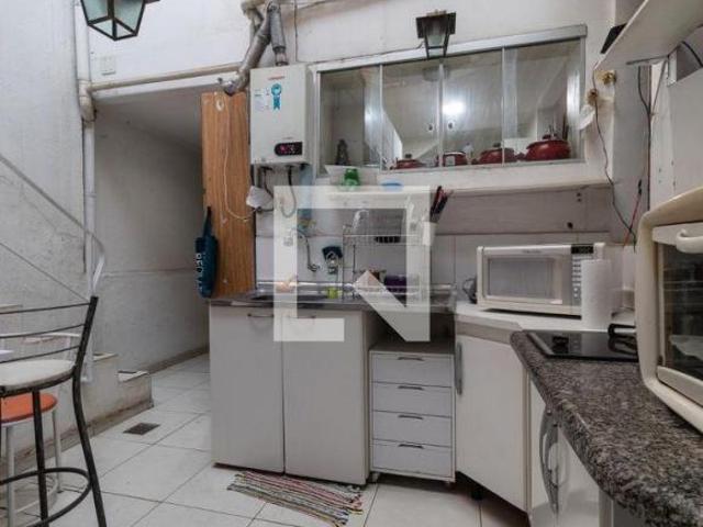 Casa à Venda Pinheiros, 6 Quartos, 147 m² São Paulo