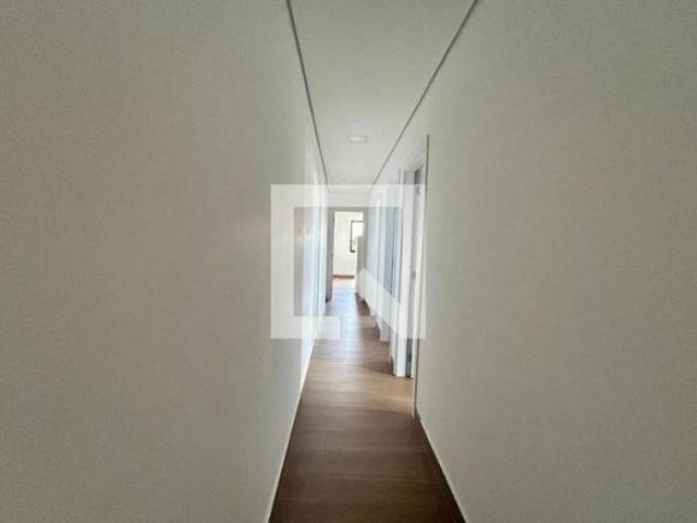 Casa à Venda Planalto, 3 Quartos, 200 m² Belo Horizonte