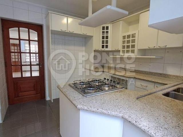 Casa à Venda Planalto Paulista 2 Dormitórios, suíte, 2 vagas, quase uma vila