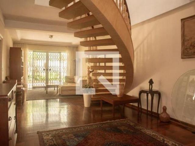Casa à Venda Planalto Paulista, 4 Quartos, 282 m² São Paulo