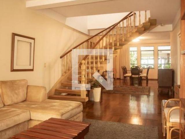 Casa à Venda Planalto Paulista, 4 Quartos, 282 m² São Paulo