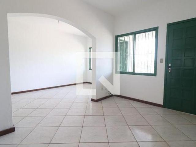 Casa à Venda Primavera, 3 Quartos, 170 m² Novo Hamburgo