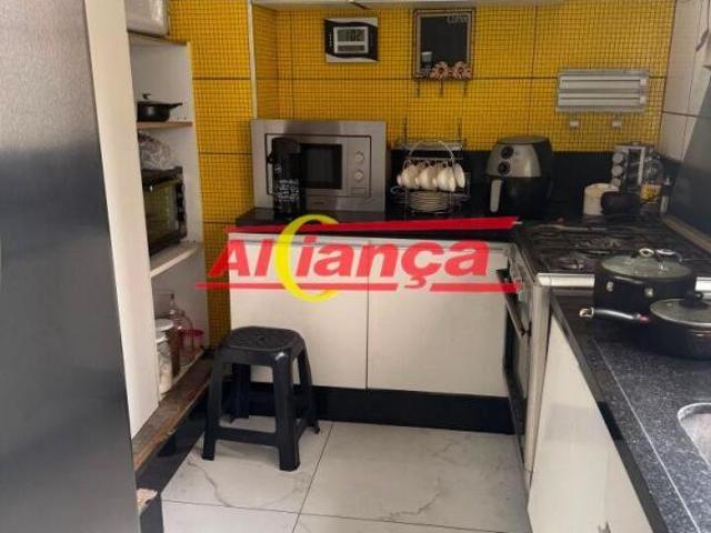 CASA A VENDA PRÓXIMO A BASE AEREA EM GUARULHOS