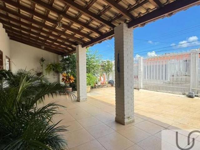CASA À VENDA – QUADRA 02 SOBRADINHO