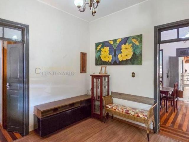 Casa à venda, R$685 mil Centro, Olímpia/SP