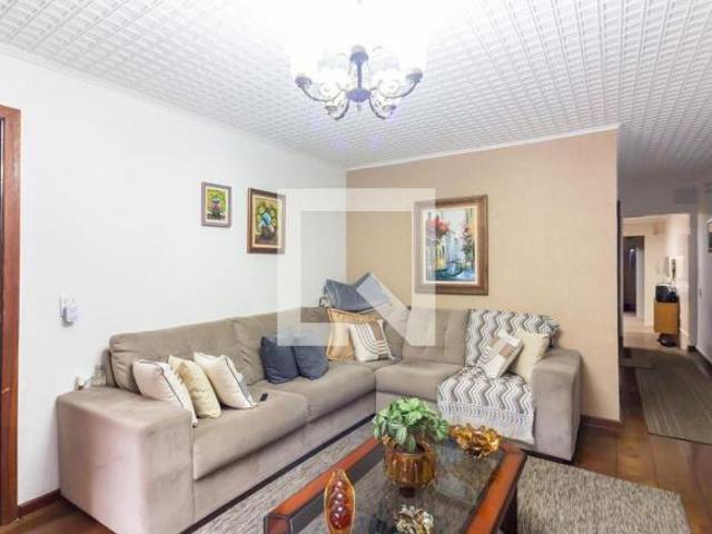 Casa à Venda Rochdale, 3 Quartos, 185 m2
